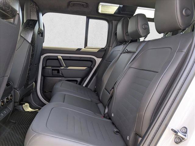 New 2026 Land Rover Defender 110 OCTA AWD/4WD image 16