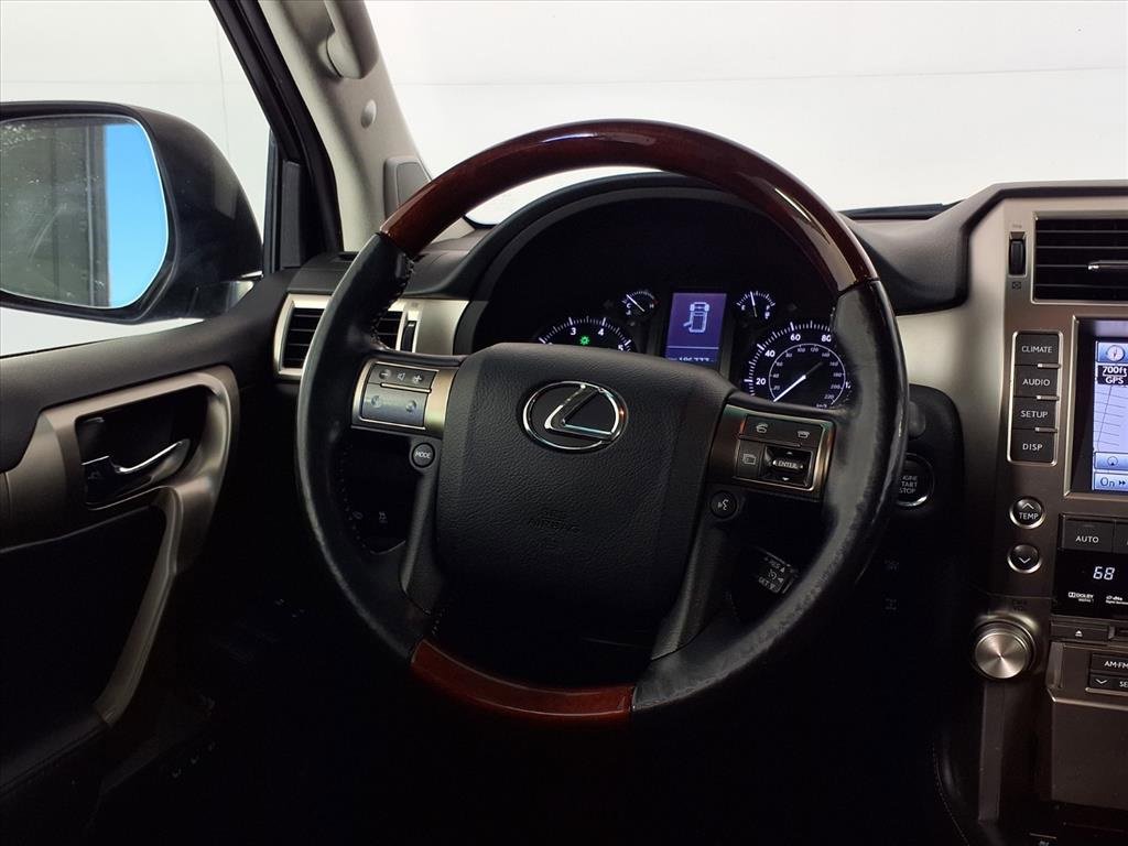 Used 2011 Lexus GX 460 Premium image 12