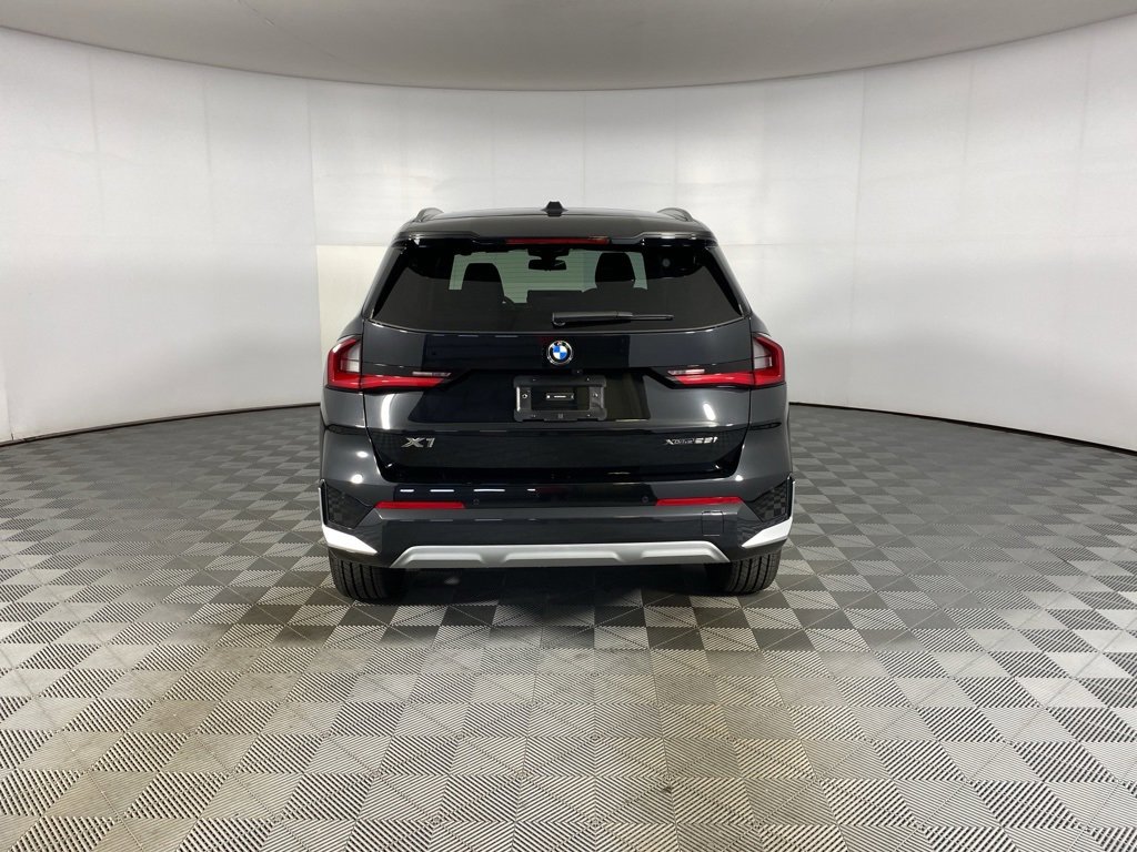New 2026 BMW X1 xDrive28i w/ Technology Package image 24