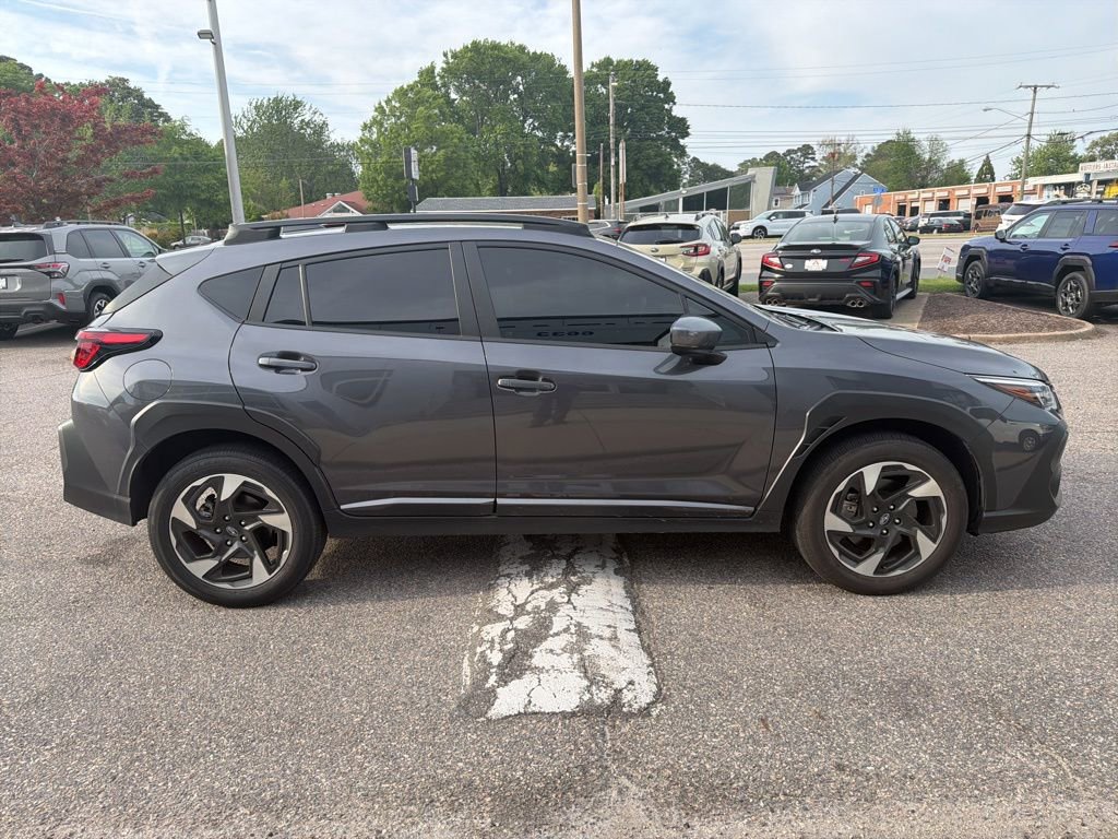 Used 2024 Subaru Crosstrek 2.5i Limited w/ Crosstrek Mirror Package AWD/4WD image 5