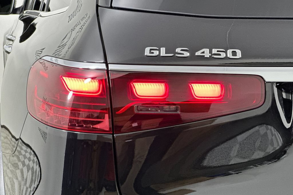 Certified 2026 Mercedes-Benz GLS 450 4MATIC image 36
