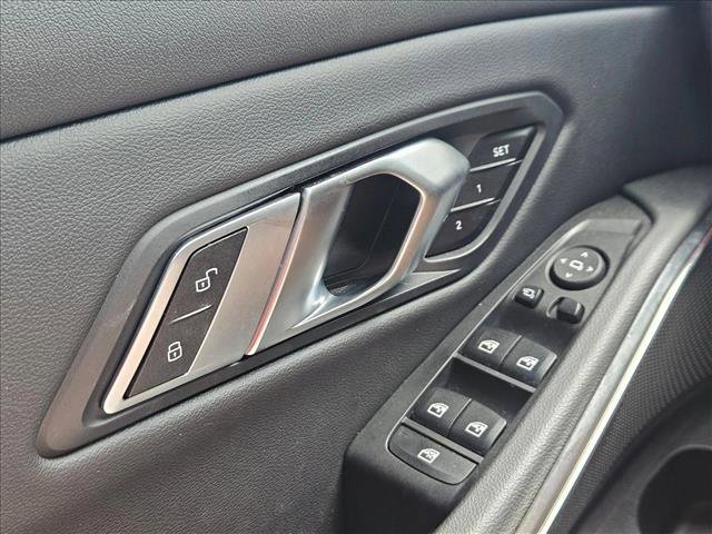 Used 2023 BMW M340i image 21