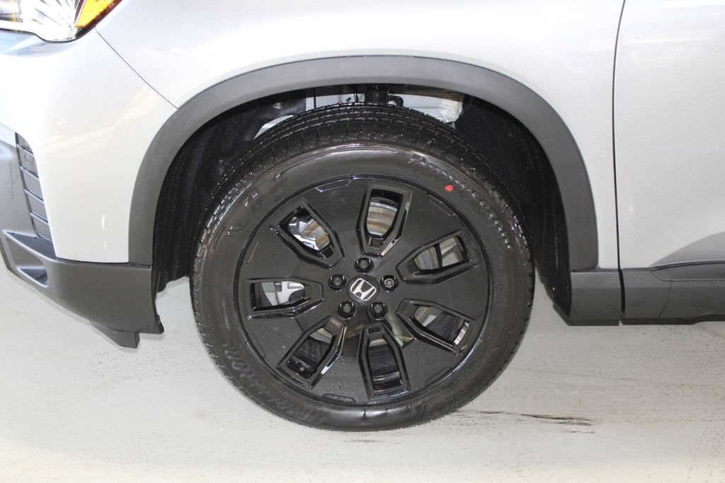 New 2026 Honda Pilot Black Edition image 6