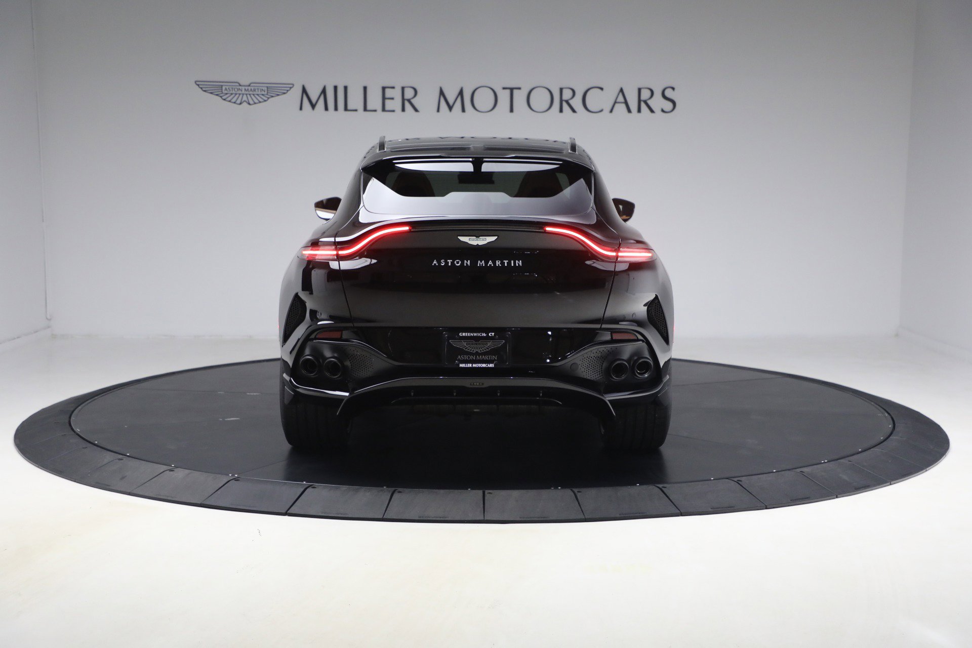 New 2026 Aston Martin DBX 707 AWD/4WD image 6