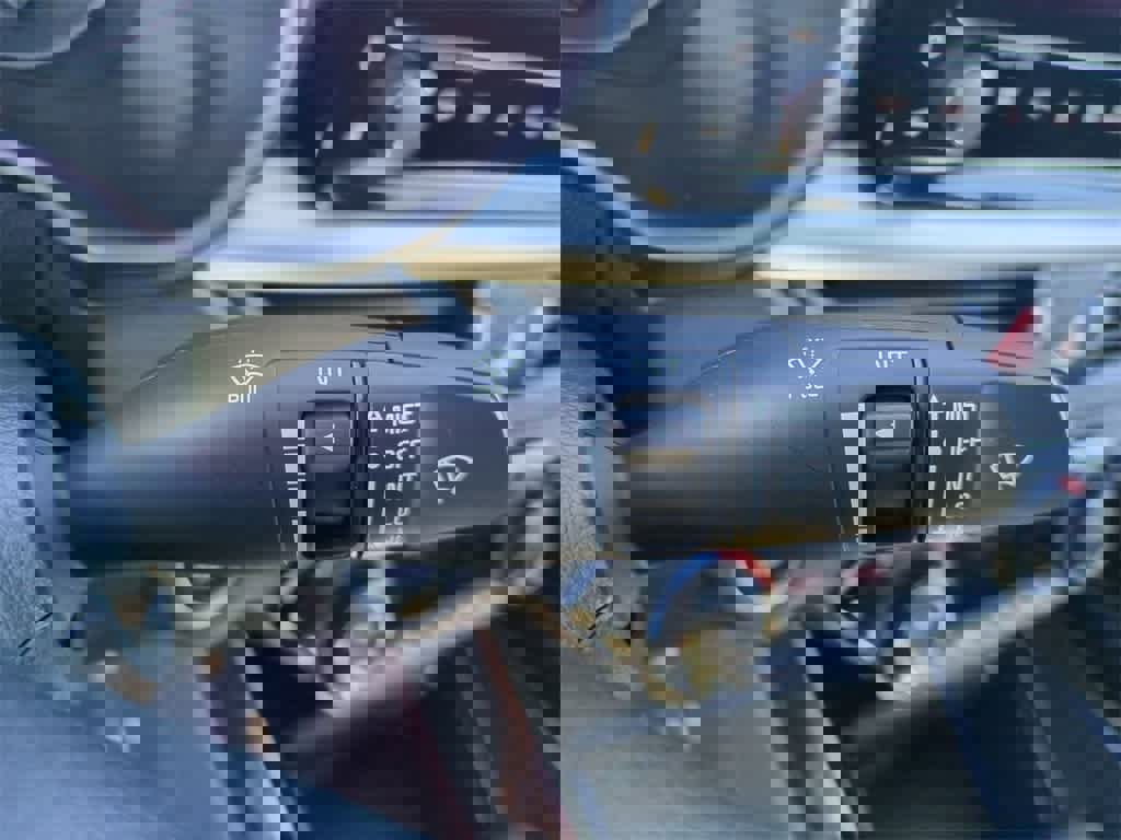 Used 2024 Kia Forte GT-Line w/ GT-Line Premium Package image 18