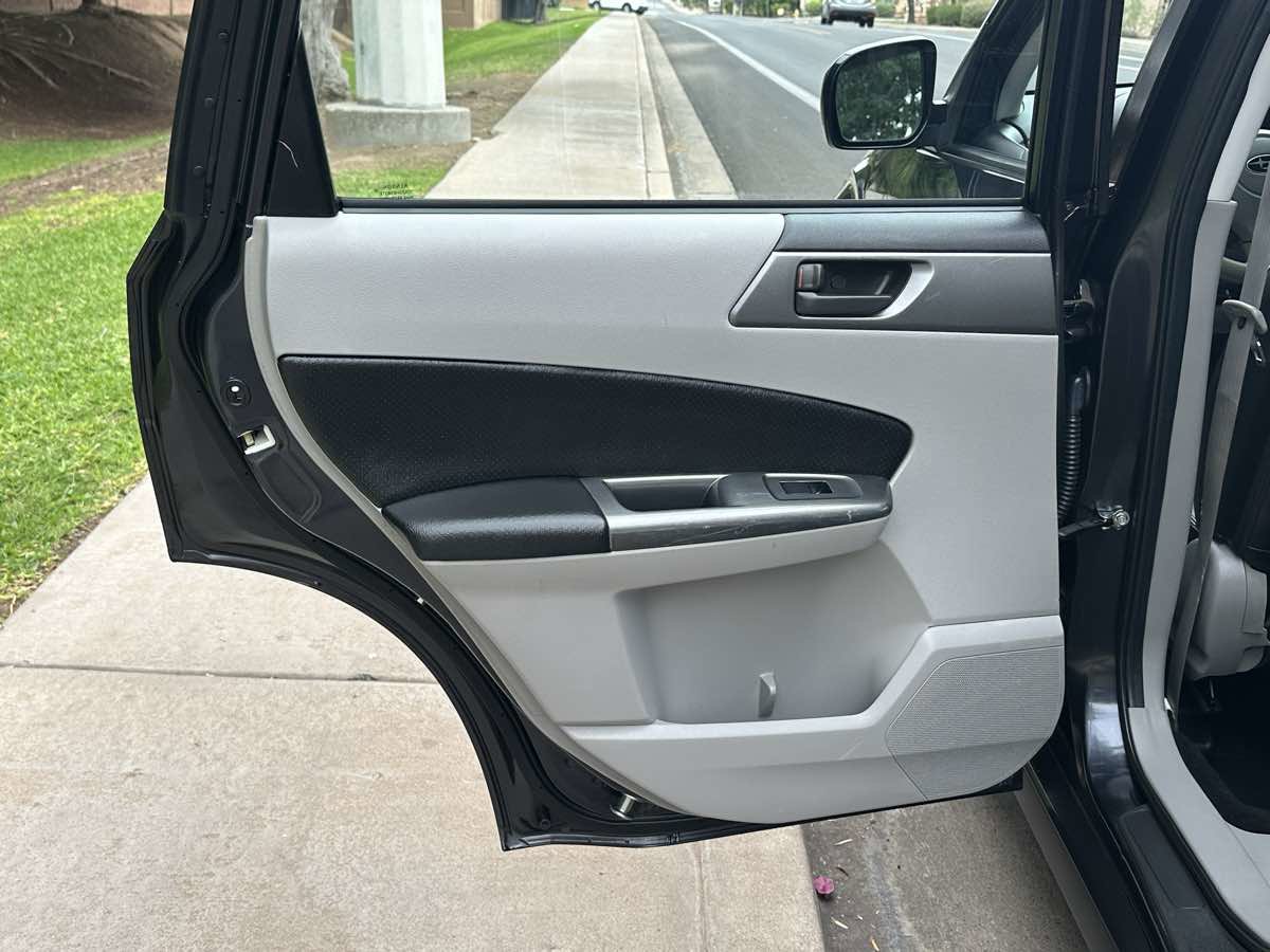 Used 2013 Subaru Forester 2.5X AWD/4WD image 43