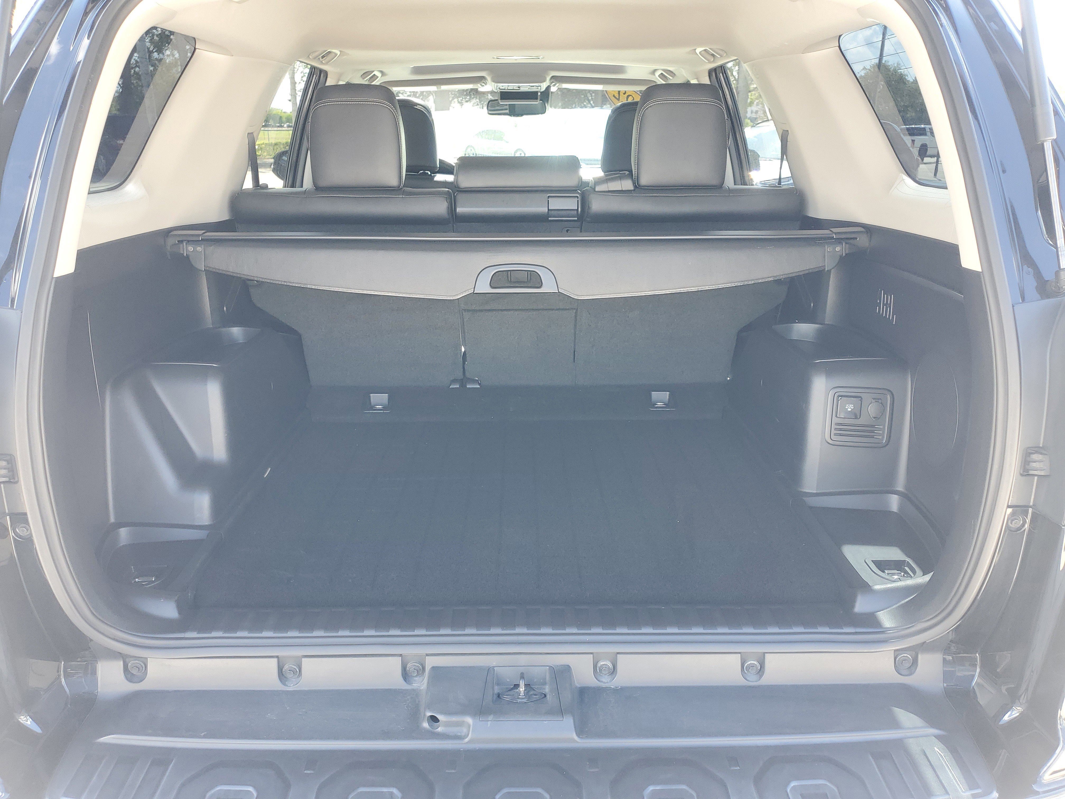 Used 2022 Toyota 4Runner Limited image 9