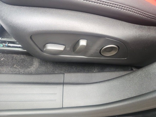 New 2025 Chevrolet Equinox EV RS image 19