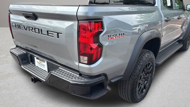 Used 2026 Chevrolet Colorado Trail Boss AWD/4WD image 36
