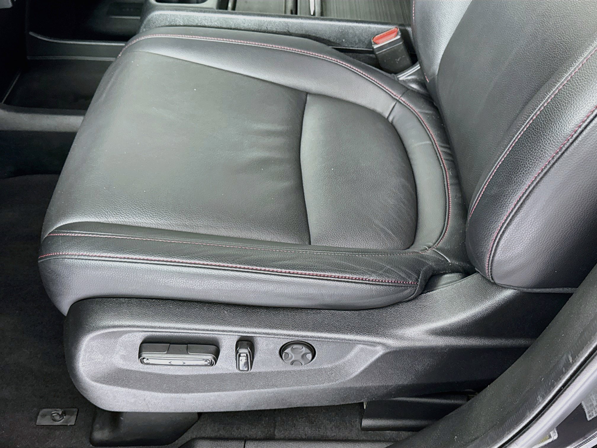 Certified 2024 Honda Odyssey Sport image 18