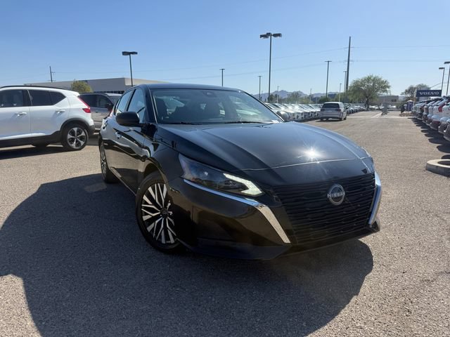 Used 2025 Nissan Altima 2.5 SV