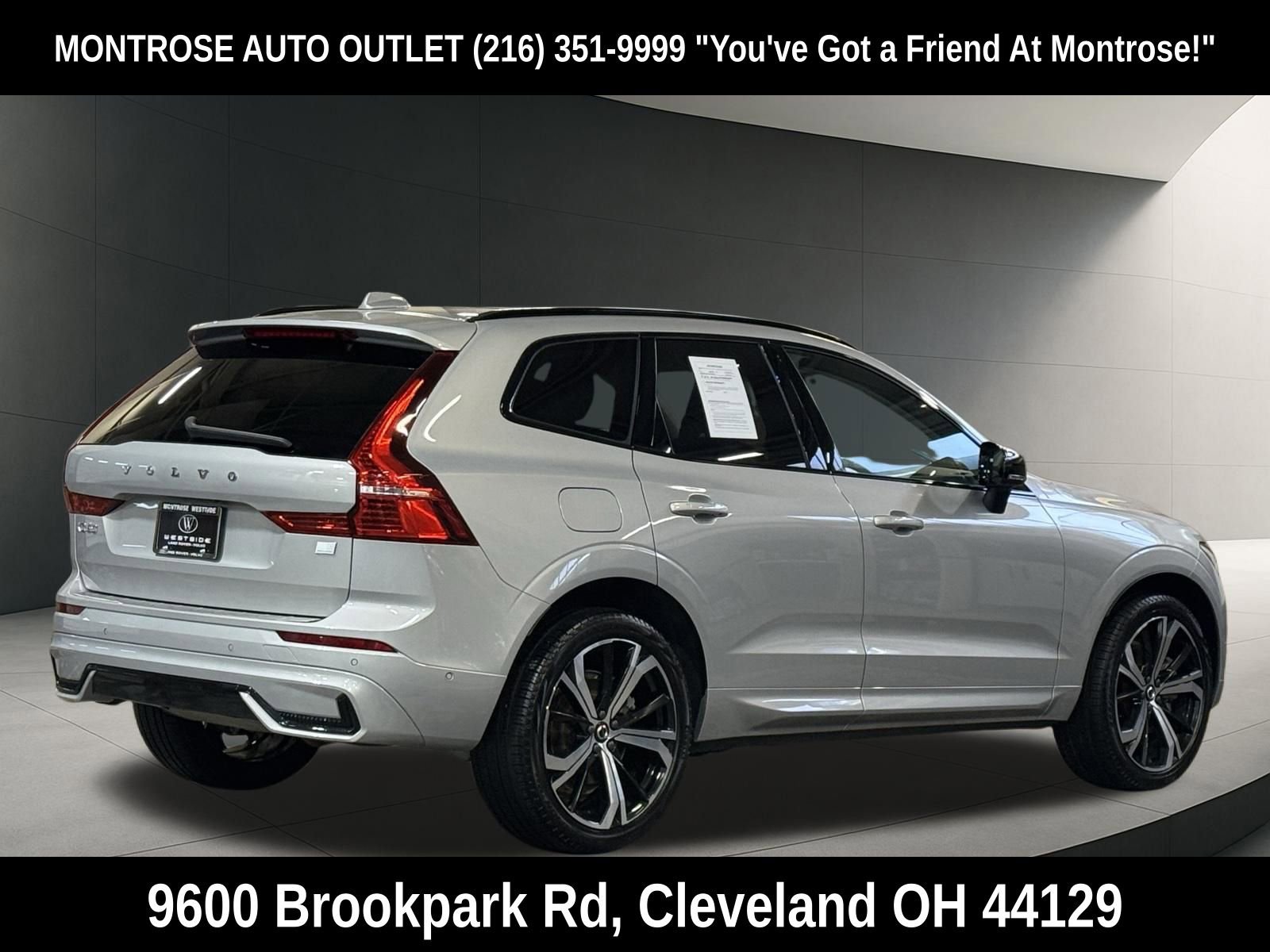 Used 2024 Volvo XC60 T8 Ultimate w/ Protection Package Premier image 4