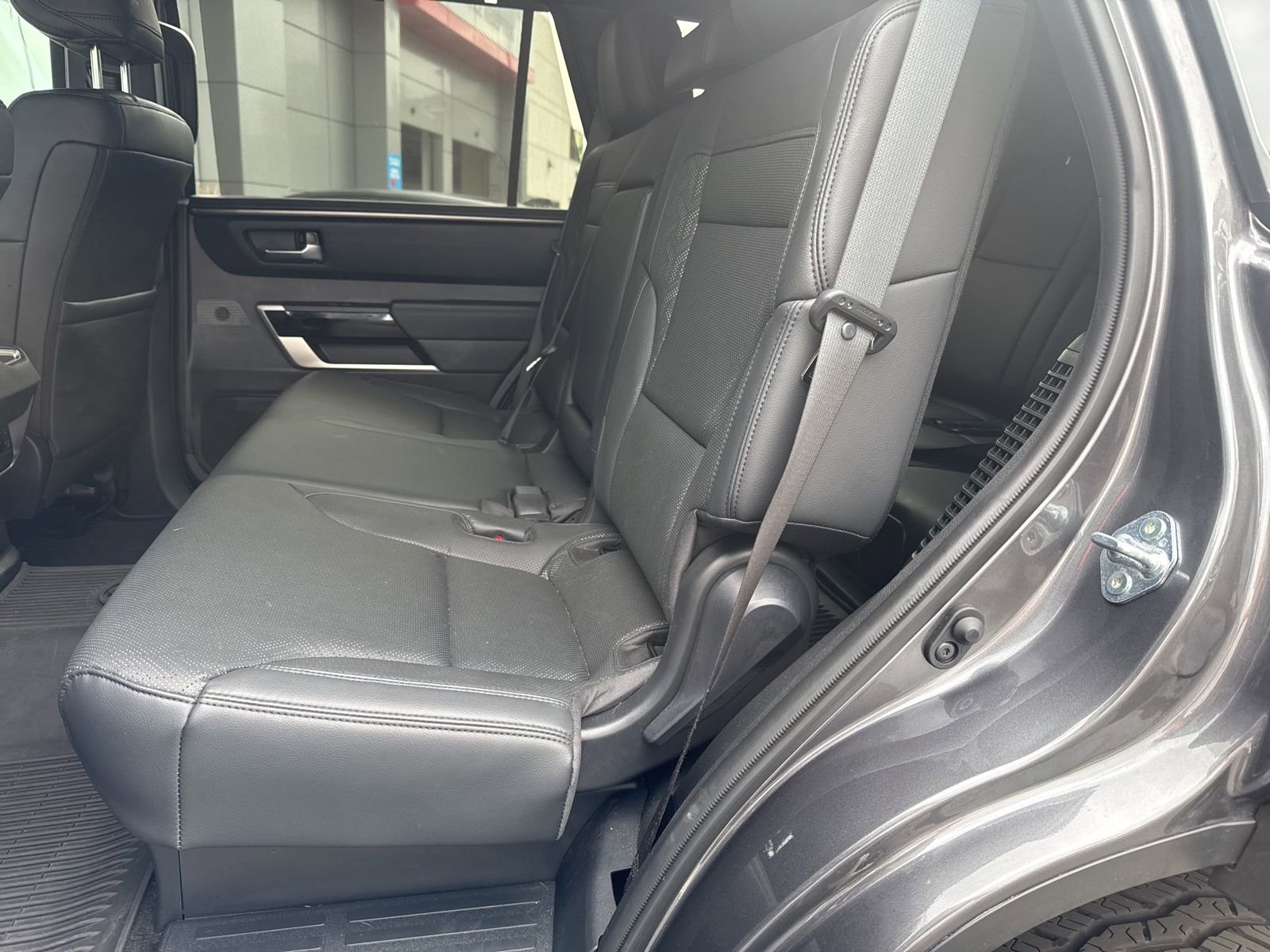 Used 2025 Toyota Sequoia Limited image 10