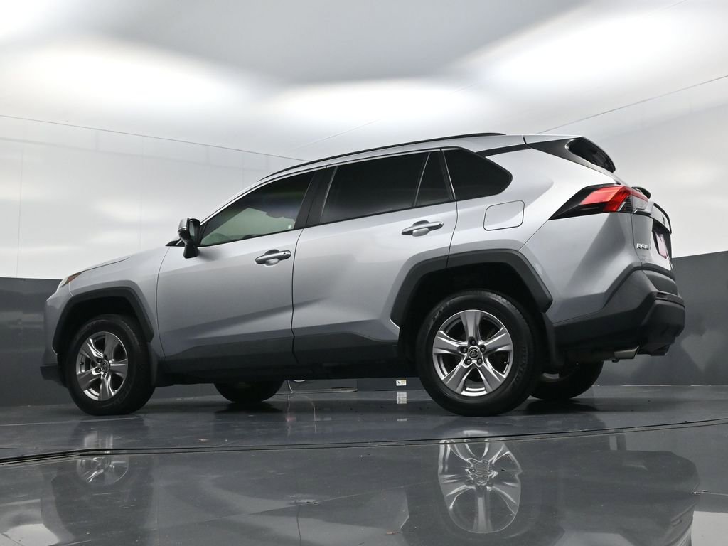 Used 2023 Toyota RAV4 XLE image 18