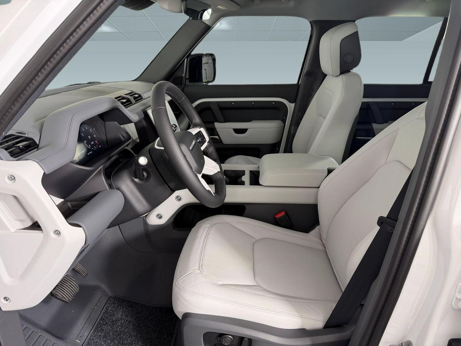 New 2026 Land Rover Defender 110 S AWD/4WD image 5