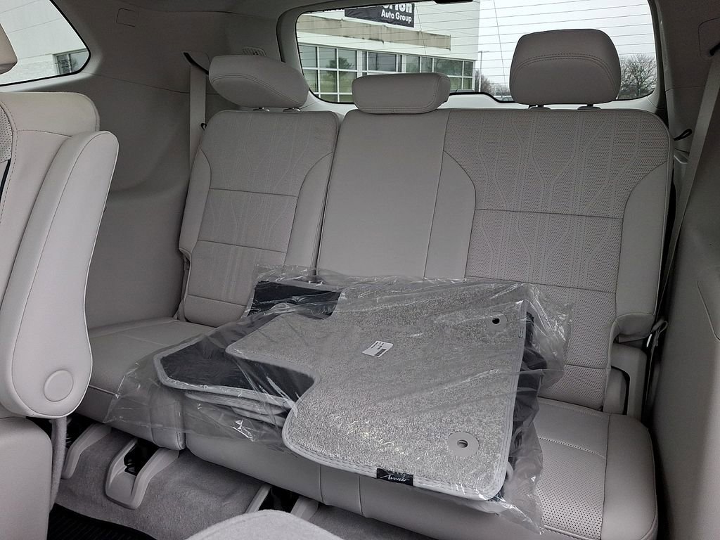 New 2026 Buick Enclave Avenir w/ Super Cruise Package image 7