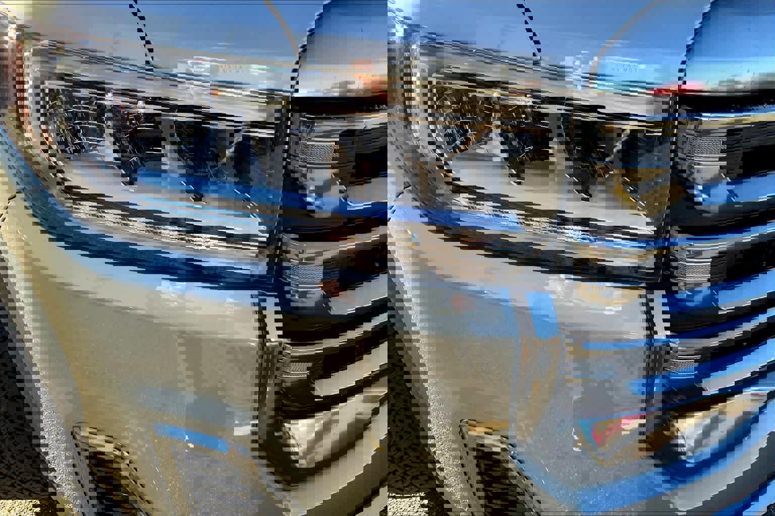 Used 2023 GMC Acadia AT4 w/ Technology Package image 26