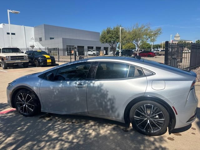 Used 2024 Toyota Prius Limited w/ Limited Premium Package FWD image 8