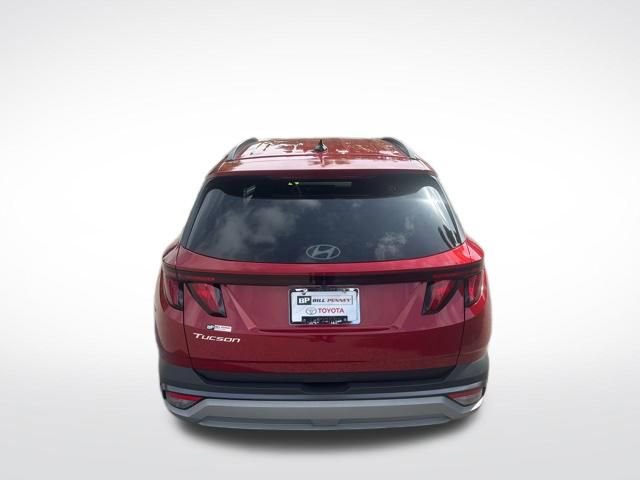 Used 2025 Hyundai Tucson SEL FWD image 4