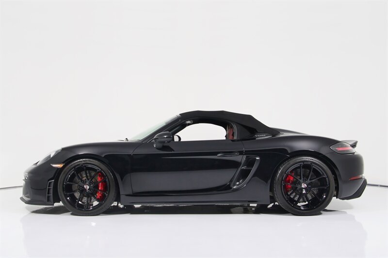 Used 2021 Porsche 718 Boxster Spyder RWD image 5