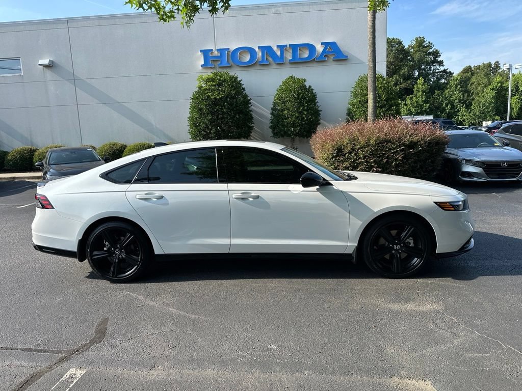 Certified 2025 Honda Accord Sport image 2