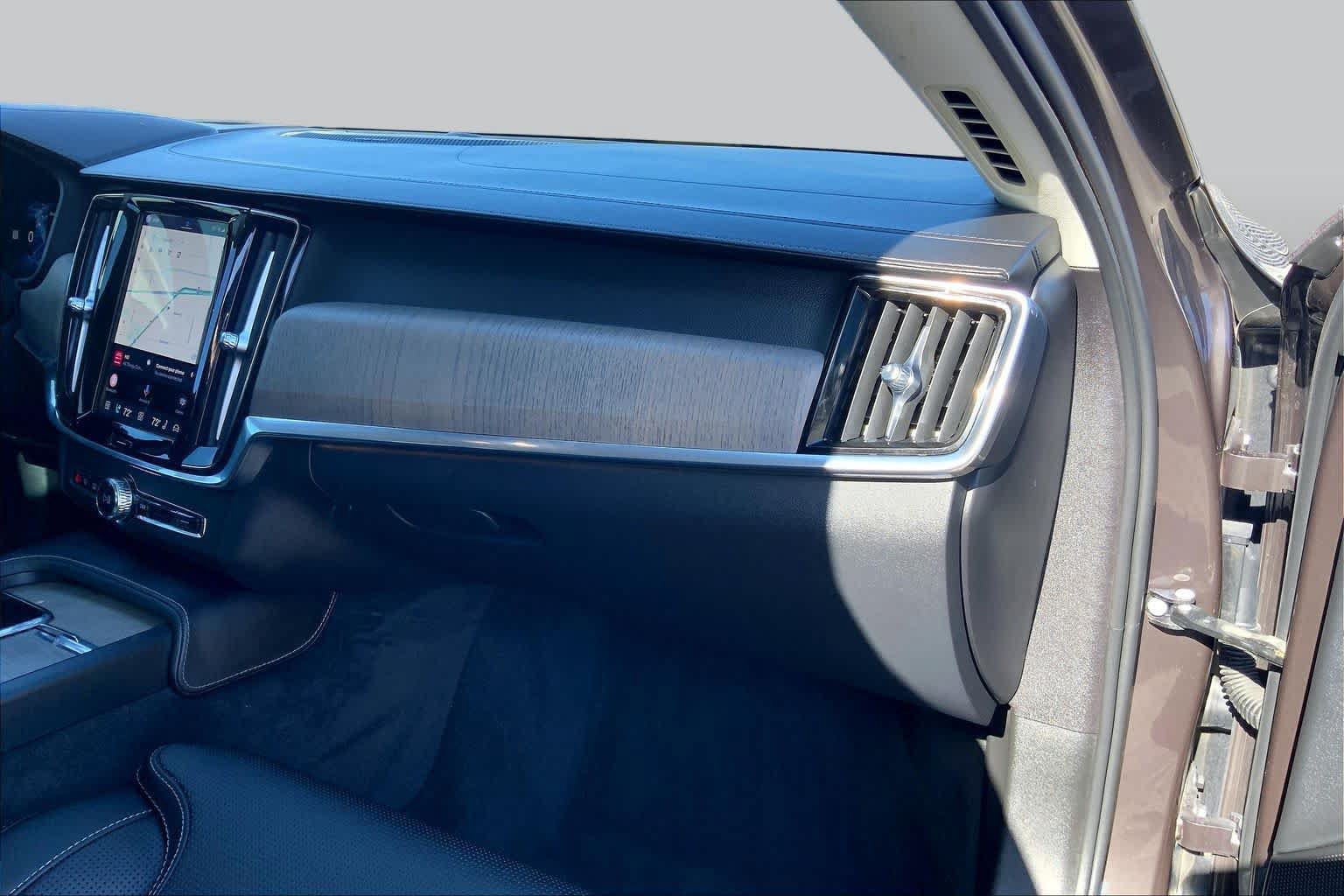 Used 2023 Volvo S90 B6 Ultimate AWD/4WD image 19