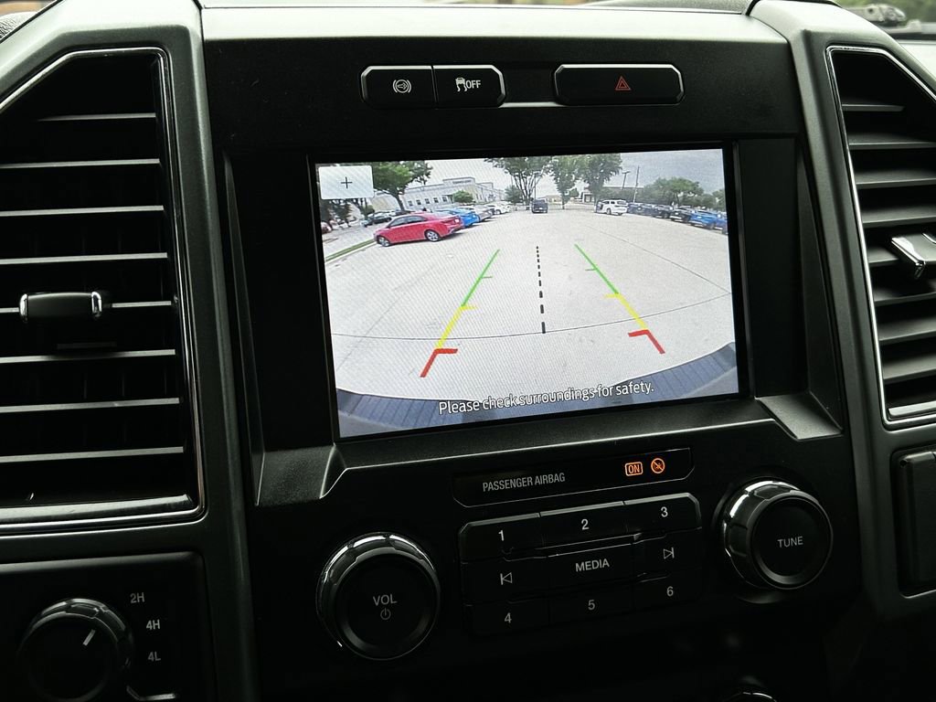 Used 2021 Ford F250 XLT AWD/4WD image 19