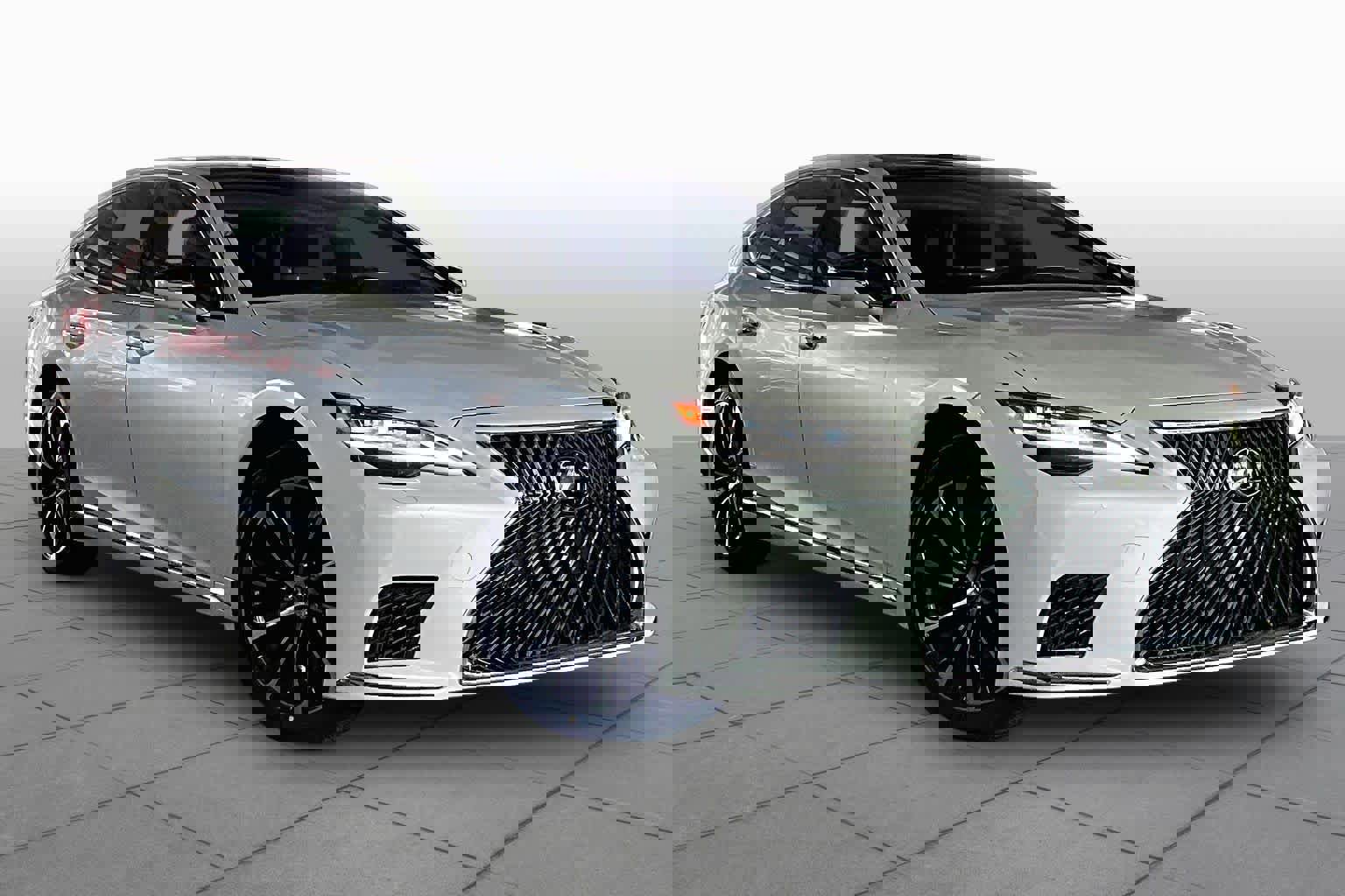 Used 2023 Lexus LS 500 AWD w/ Luxury Package image 2