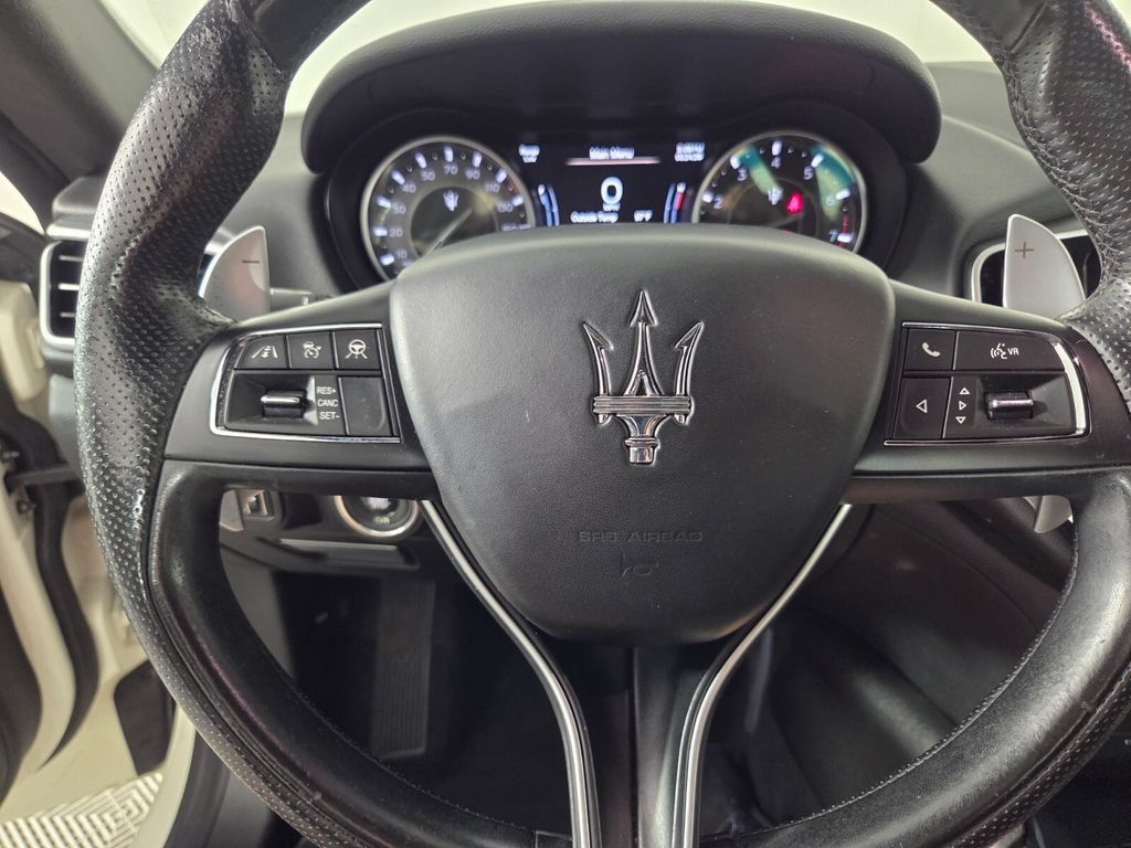Used 2022 Maserati Ghibli Modena RWD image 17