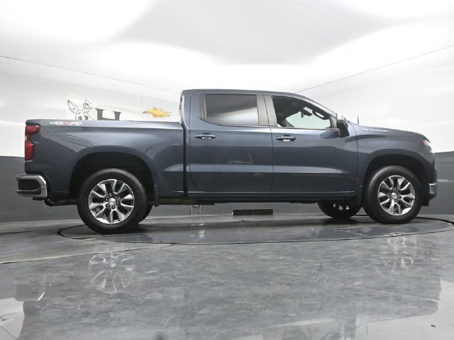 Used 2021 Chevrolet Silverado 1500 LT AWD/4WD image 57