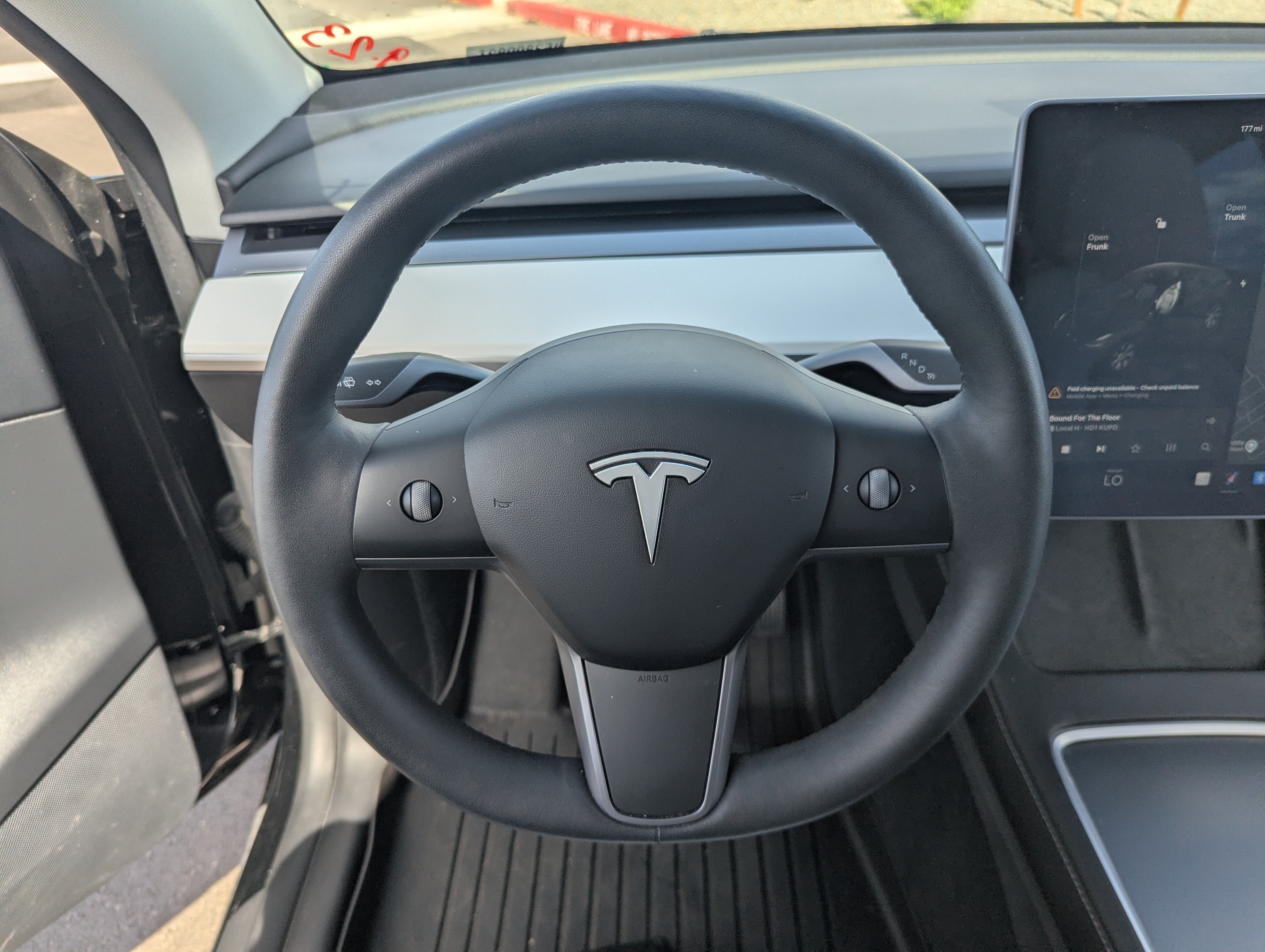 Used 2022 Tesla Model Y Long Range AWD/4WD image 22