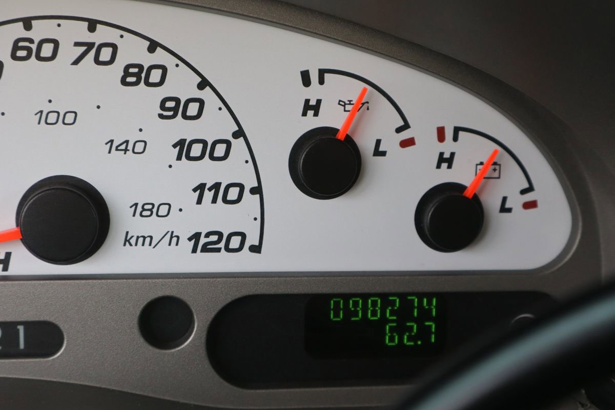 Used 2004 Ford Explorer Sport Trac XLT image 44