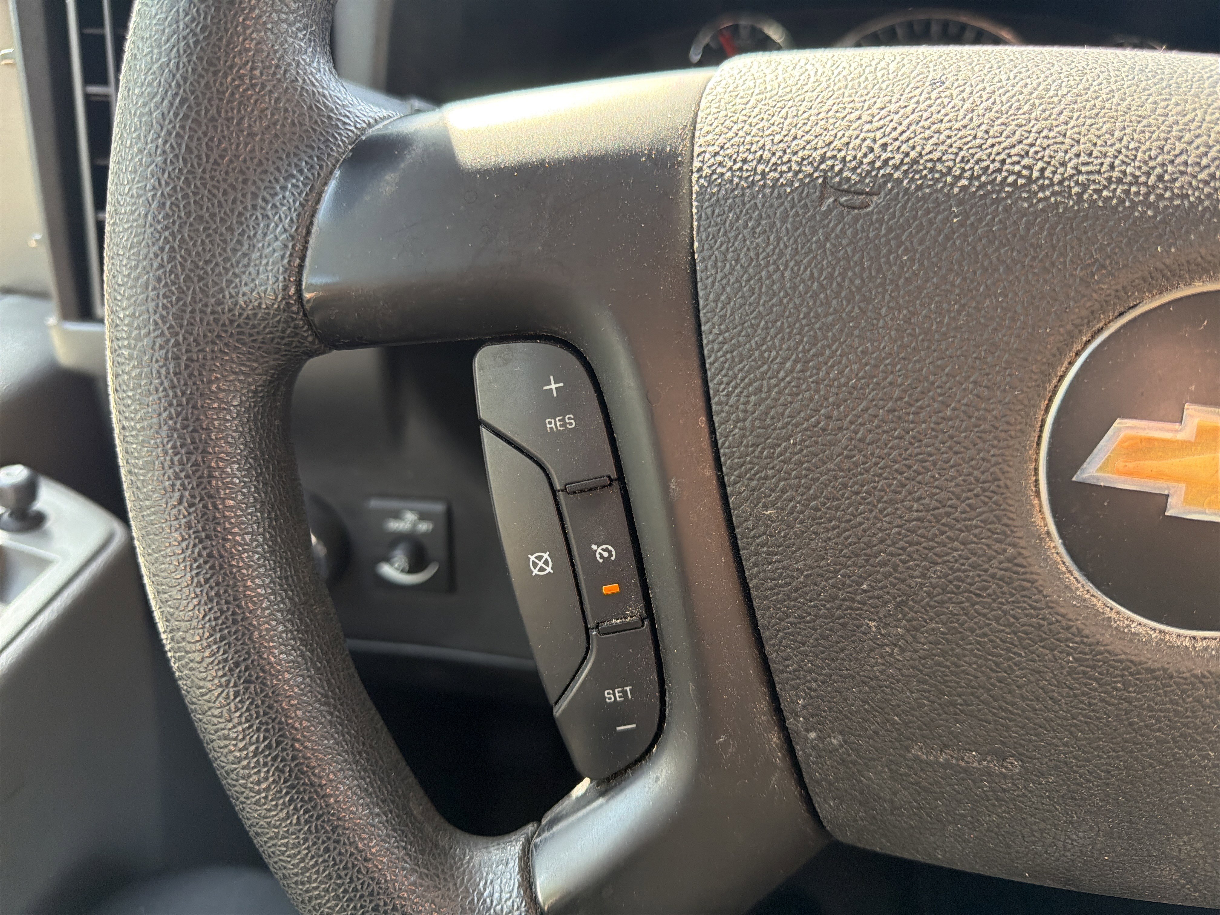 Used 2015 Chevrolet Express 3500 LS RWD image 19