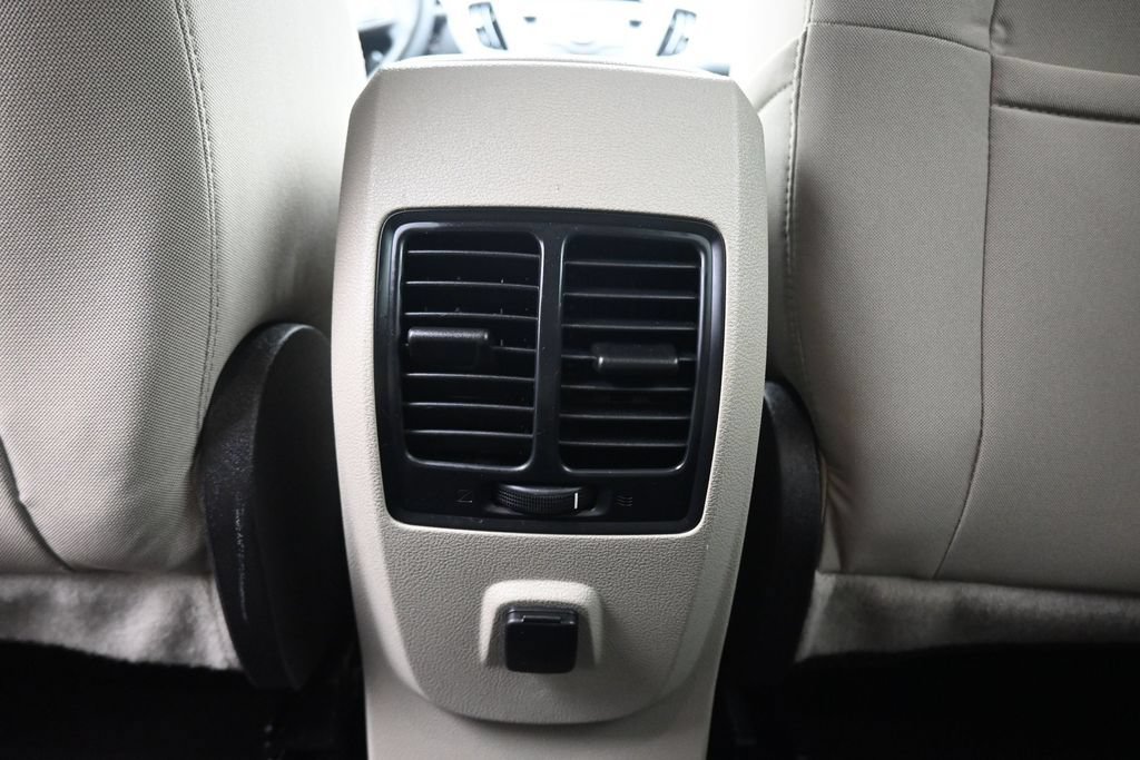 Used 2017 Ford Escape SE AWD/4WD image 34