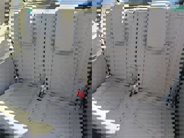 New 2026 Volkswagen Atlas SE image 9