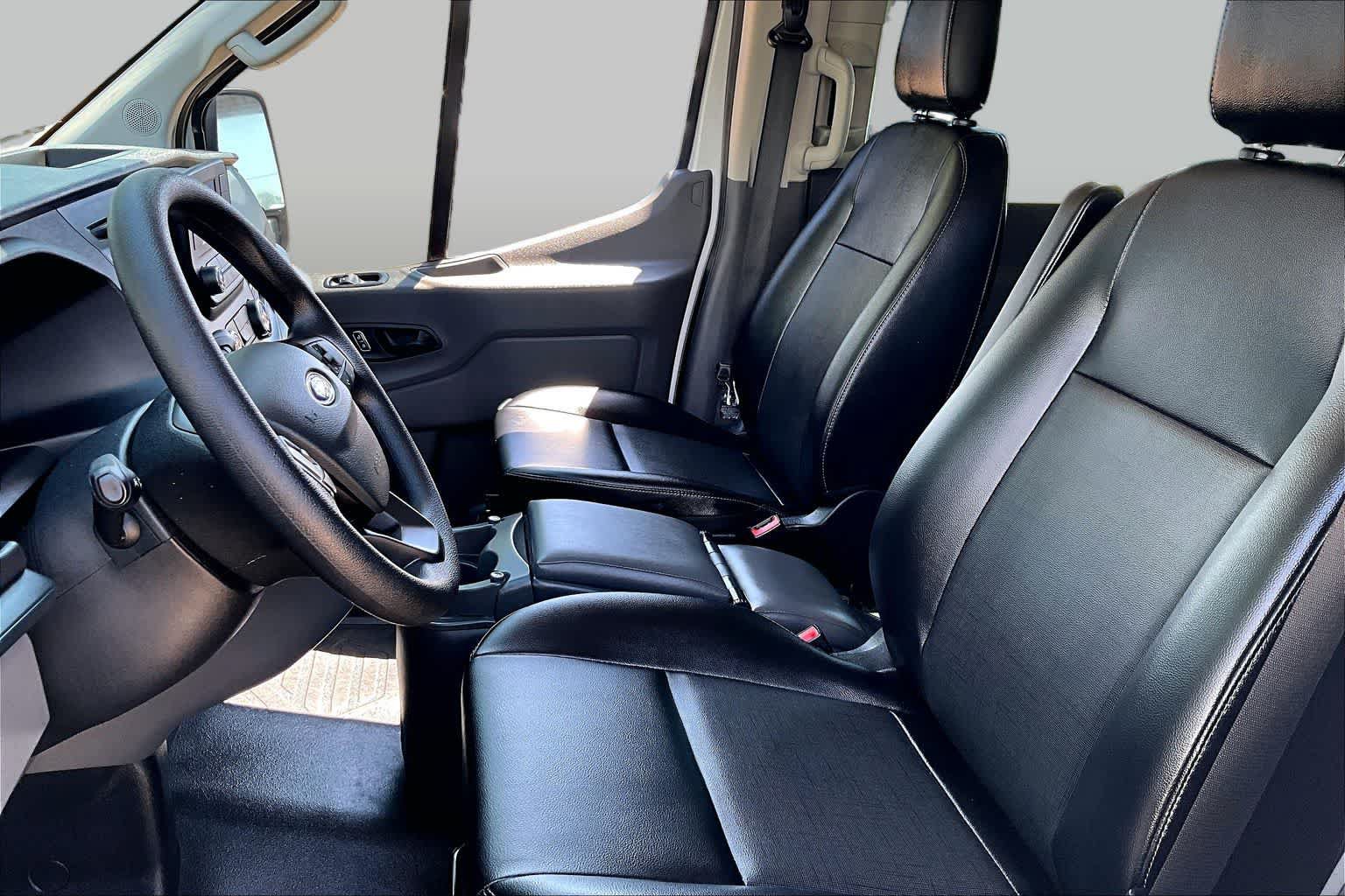 Used 2024 Ford Transit 350 XL RWD image 8
