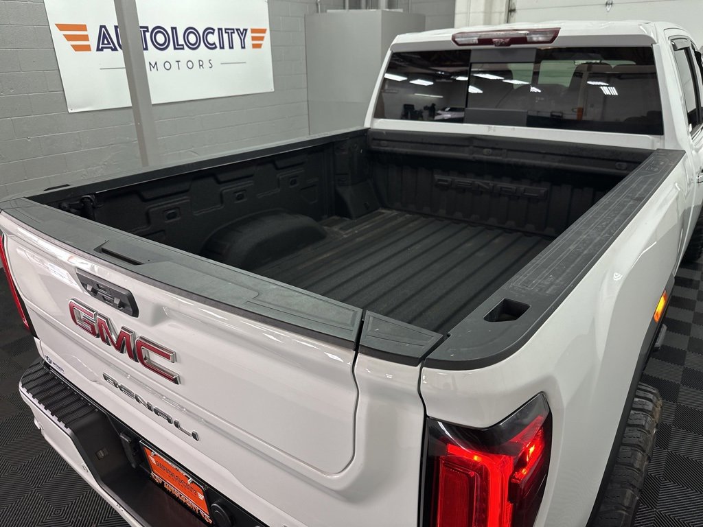 Used 2022 GMC Sierra 2500 Denali w/ Denali Ultimate Package image 11