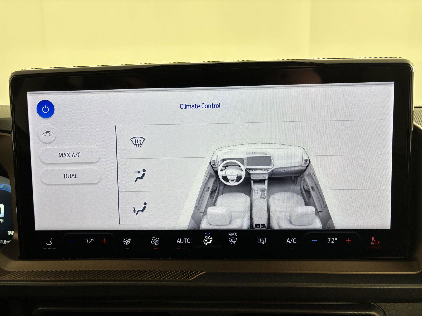 New 2025 Ford Bronco Sport Outer Banks w/ Outer Banks Tech Package+ AWD/4WD image 46