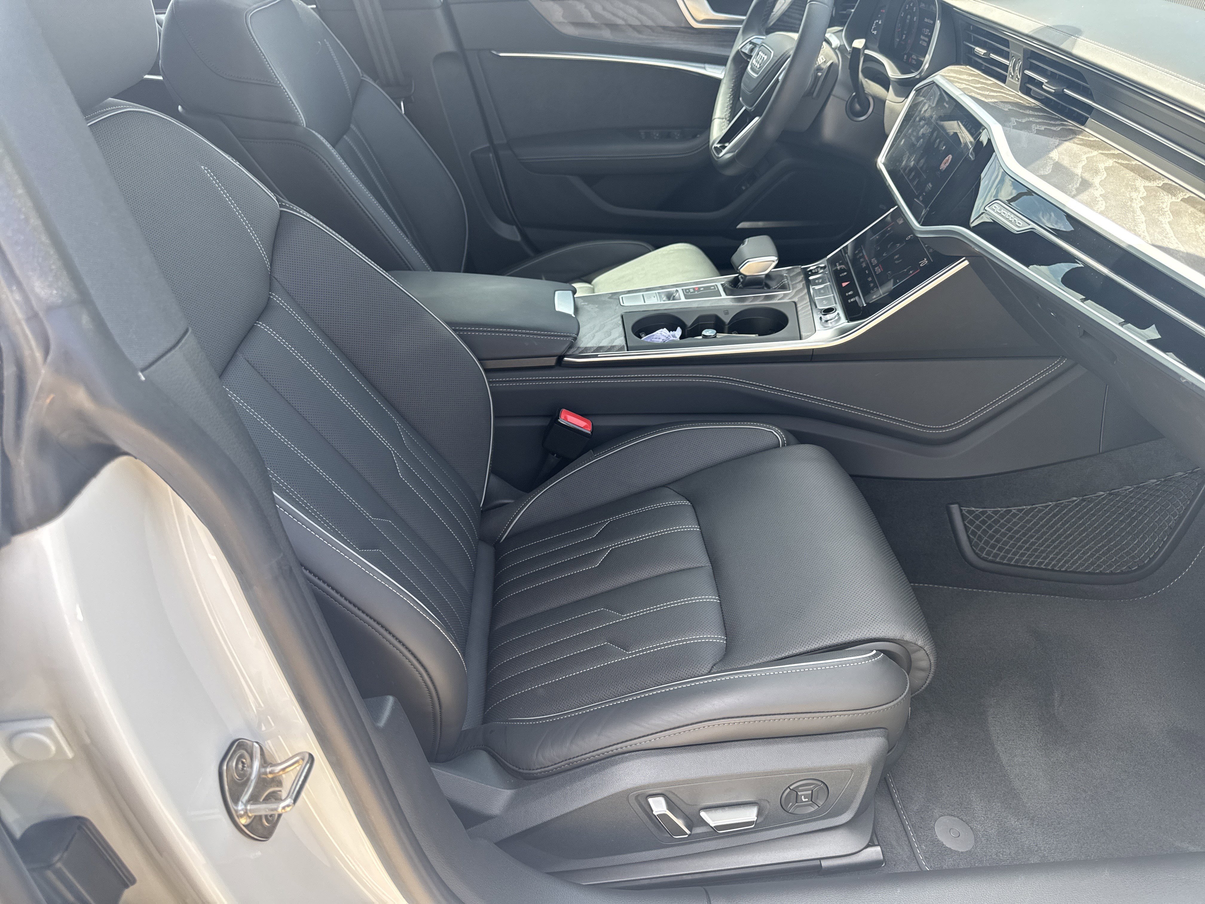 Used 2025 Audi A7 Prestige AWD/4WD image 15