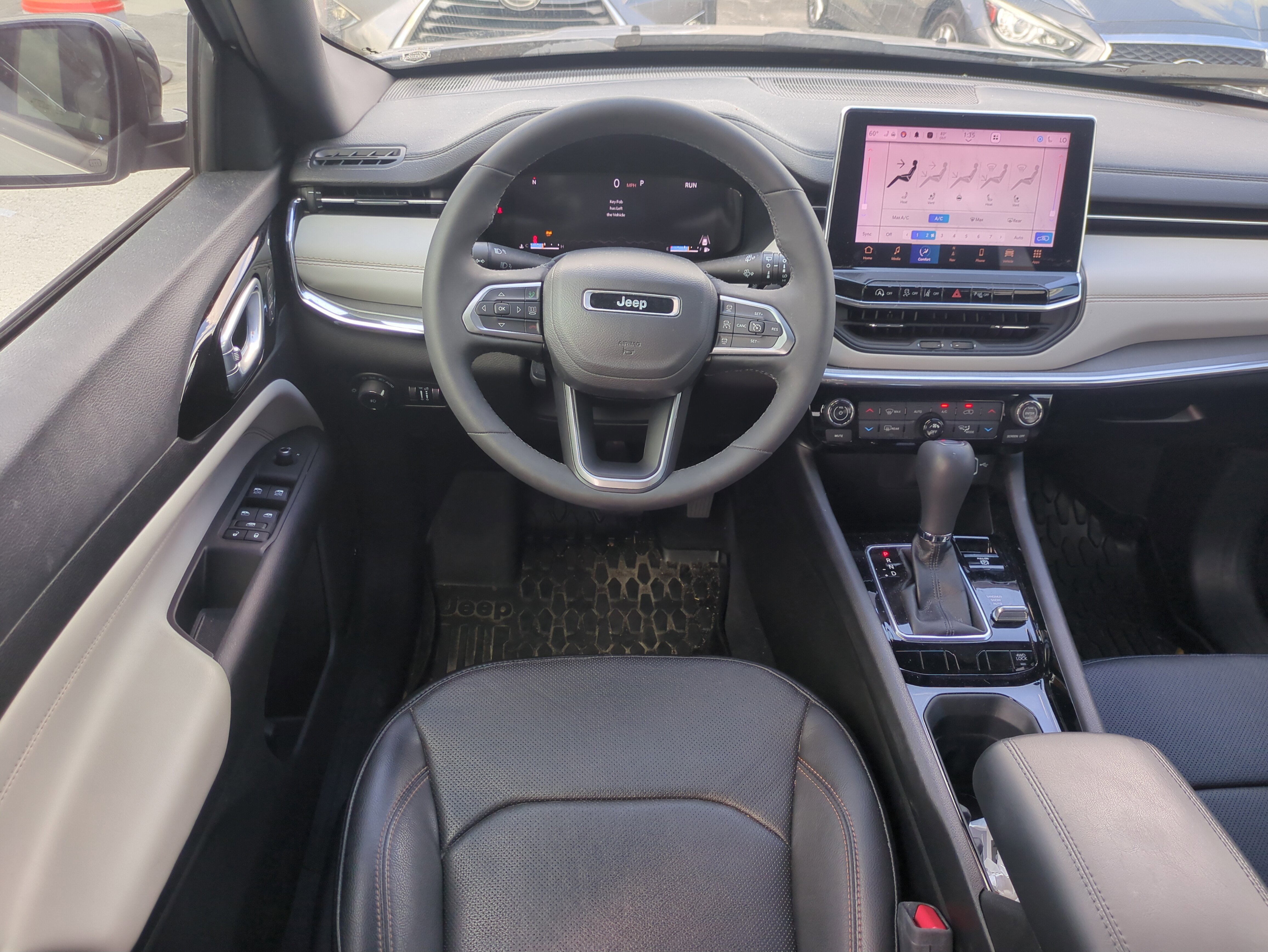 Used 2023 Jeep Compass Limited w/ Elite Group image 17