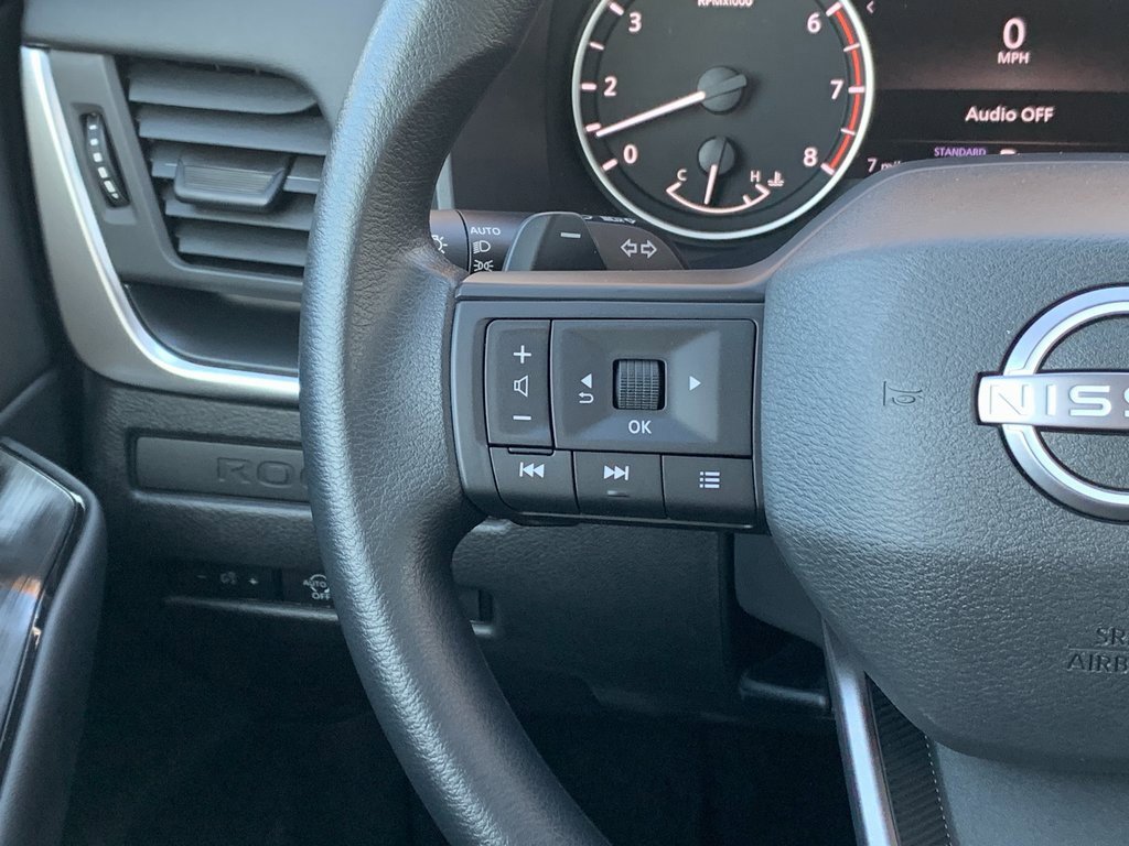 New 2026 Nissan Rogue S image 8
