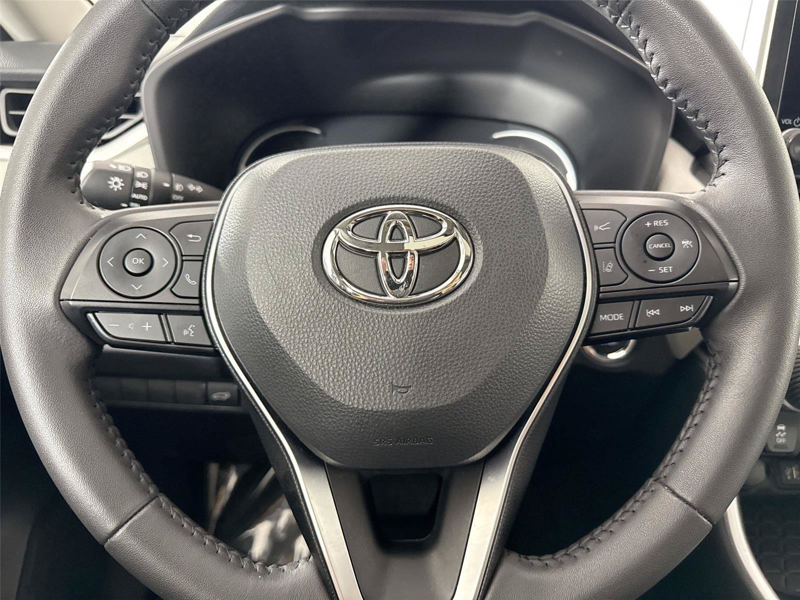 Certified 2025 Toyota RAV4 XLE Premium FWD image 16