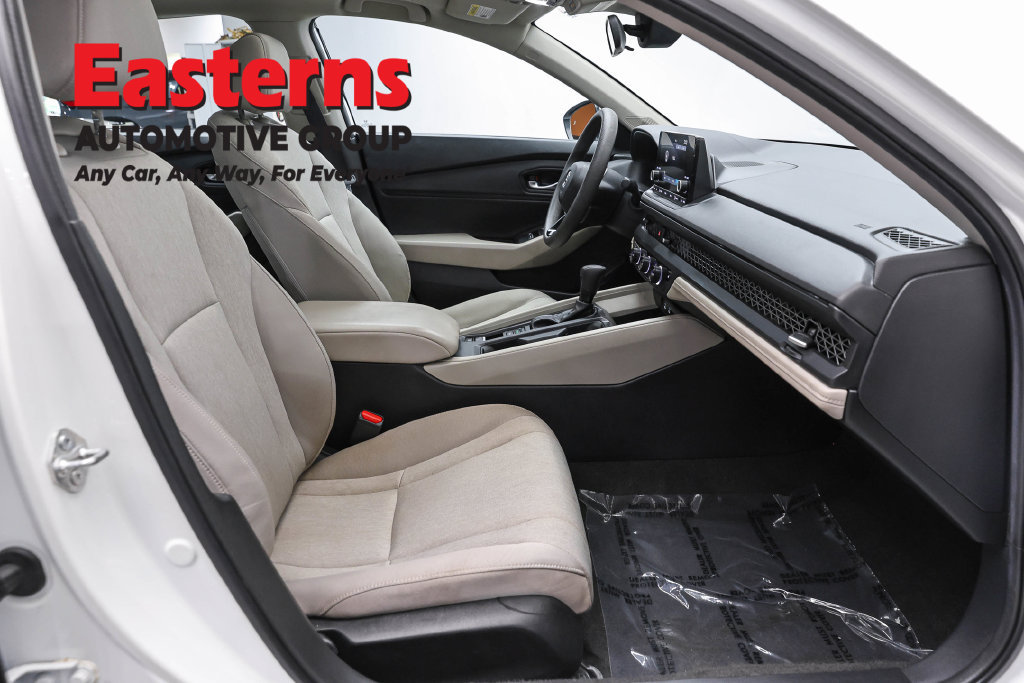 Used 2024 Honda Accord EX image 25