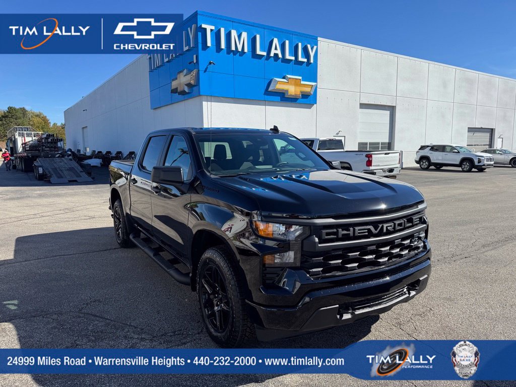 New 2026 Chevrolet Silverado 1500 Custom w/ Turbomax Blackout Package