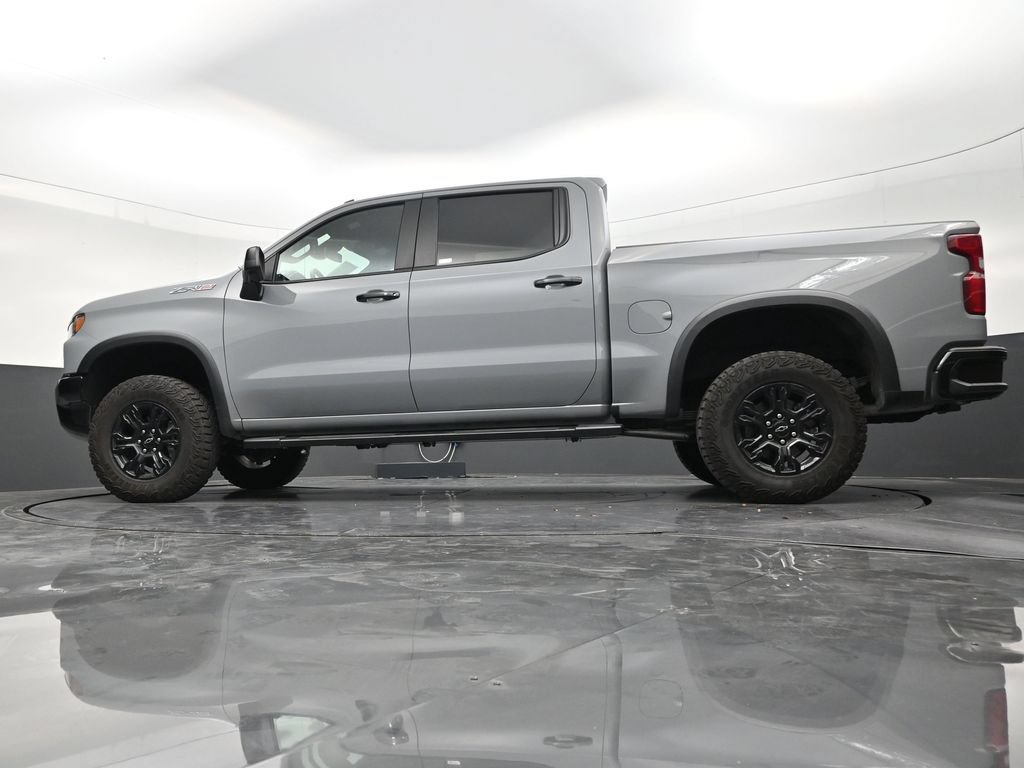 Used 2025 Chevrolet Silverado 1500 ZR2 AWD/4WD image 21