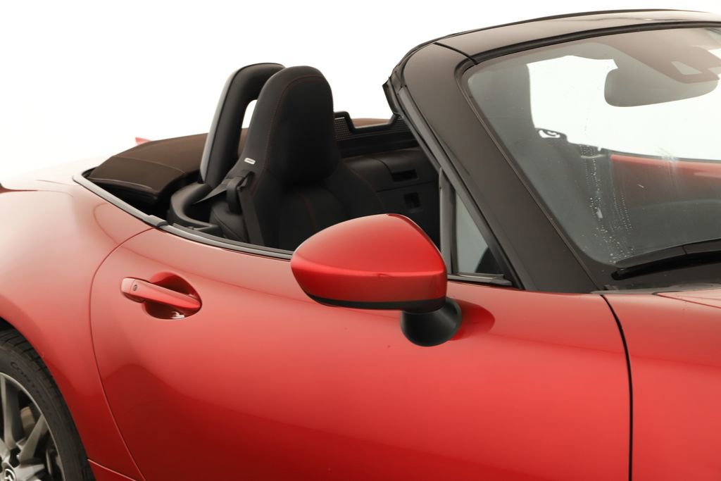 Used 2019 MAZDA MX-5 Miata Grand Touring image 35