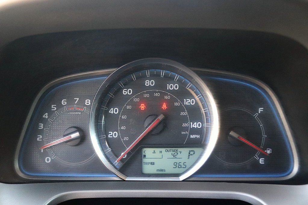 Used 2015 Toyota RAV4 Limited image 20