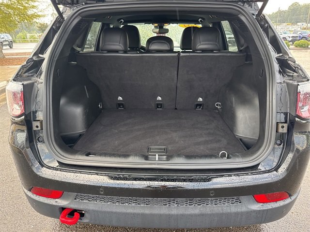 Used 2024 Jeep Compass Trailhawk image 31