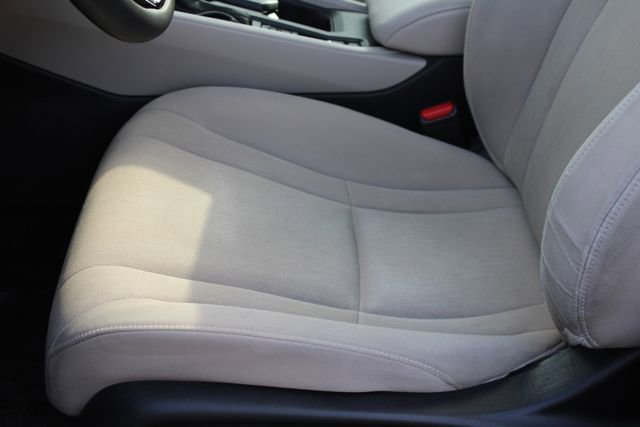Used 2023 Honda Accord EX image 31