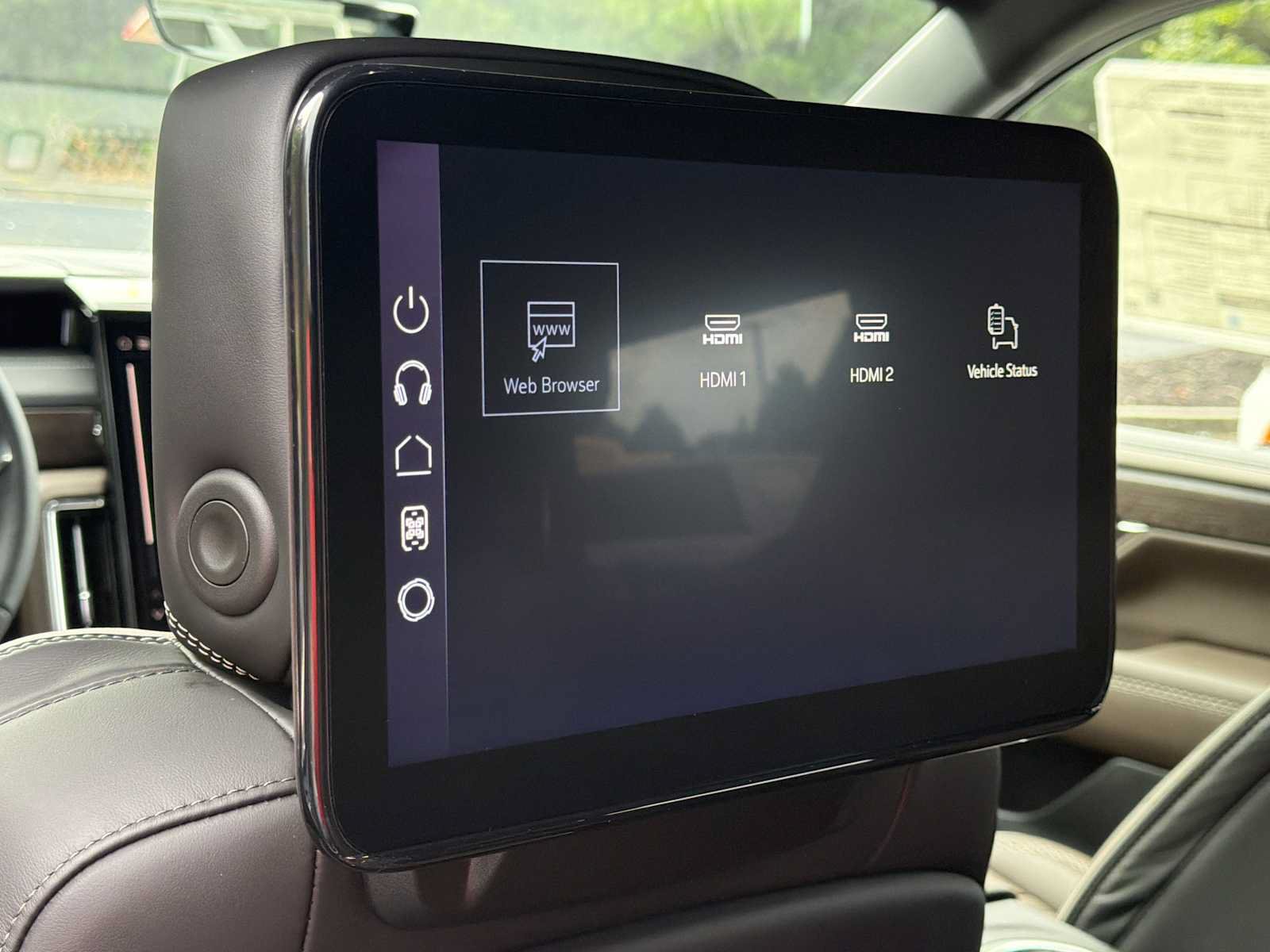 New 2026 GMC Yukon Denali Ultimate AWD/4WD image 21